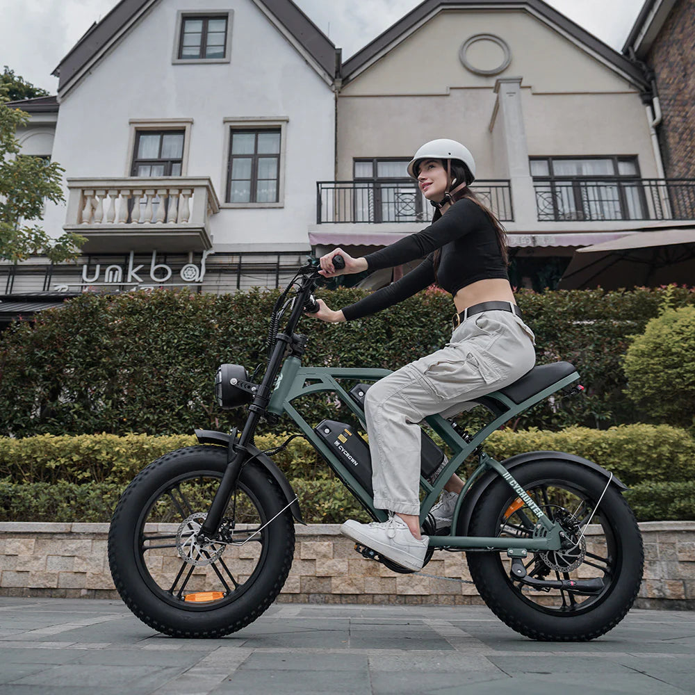 Cychunter Moped-Style Ebike