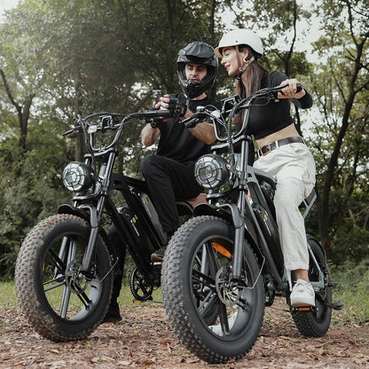 Cychunter Moped-Style Ebike